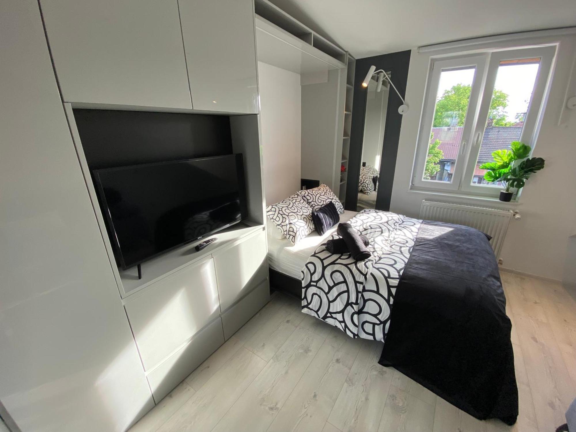Apartment Lovers' Loft In - Orawska 7 *